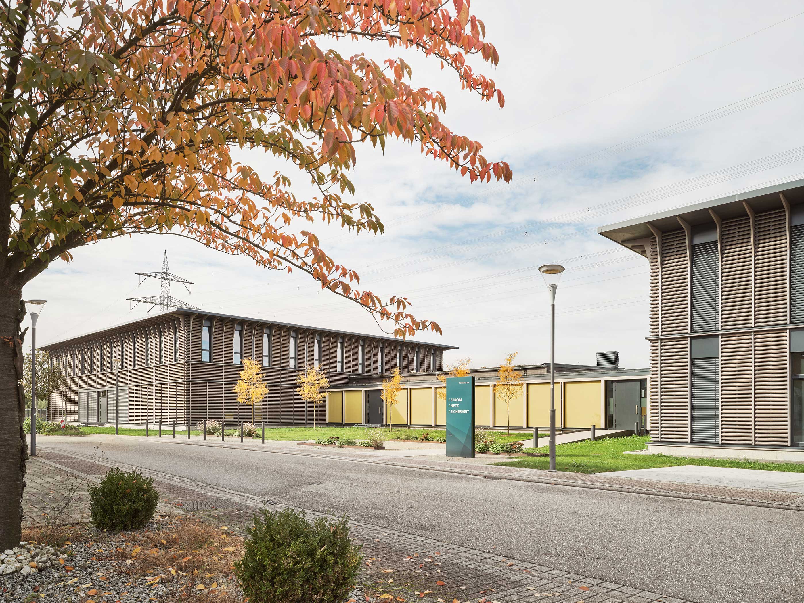 Technikzentrum_Transnet_Bruchsal_PLANUNGXGRUPPE_Architekten Aussenanlagen_Technikzentrum_Transnet_Bruchsal